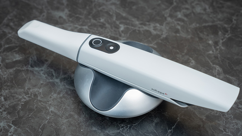 口腔内スキャナー