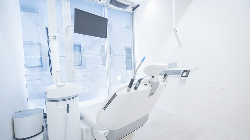 定期検診でクリーニングを受けている患者