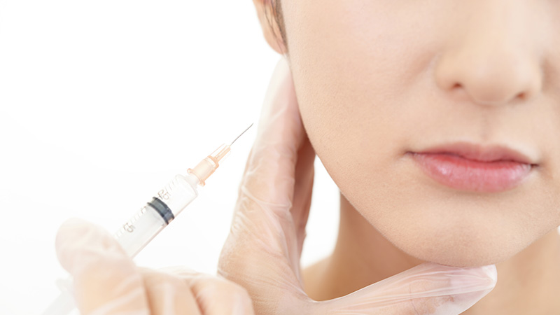 咬筋への注入施術イメージ