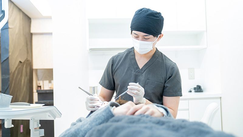 外科矯正（顎の手術を伴う）